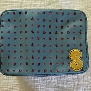 Stoney Clover Lane x American Girl Kiersten Large Pouch